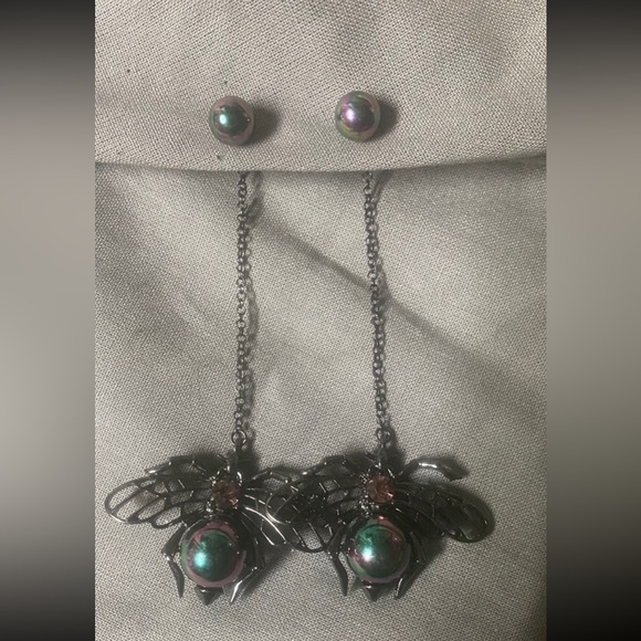 Iridescent Flying Insect Statement Earrings - Picture 5 of 8